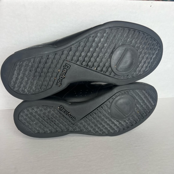 Reebok Classic Leather Shoes - Picture 5 of 6